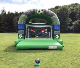 Football Castle Shoot-Out Game